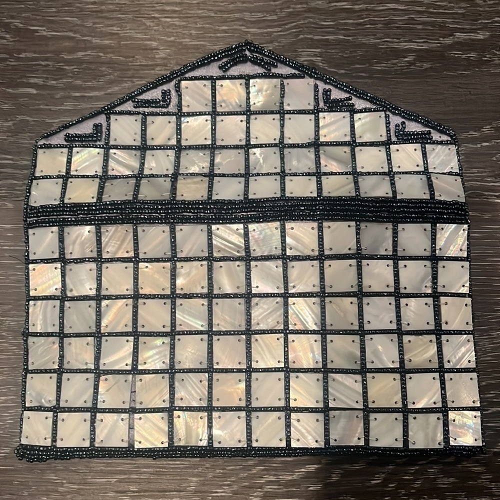 Mod handmade mother of pearl clutch bag - Picture 3 of 4